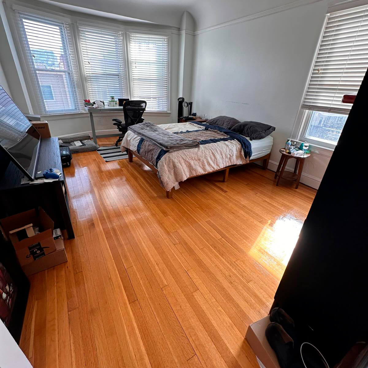 bedroom-after (1) bedroom-after (1)